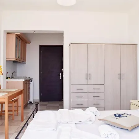 Ostria's House Appartement Ratzaklíon